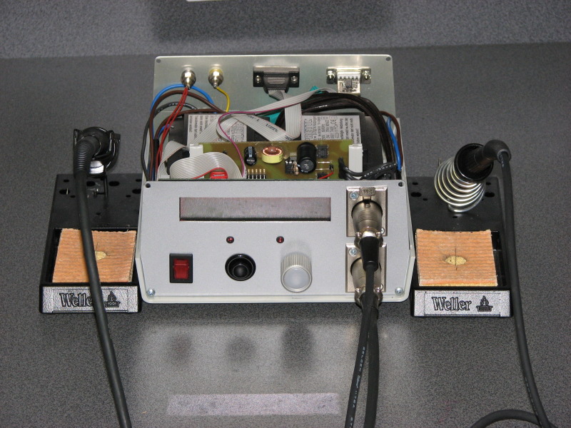 [picture of the solder station]